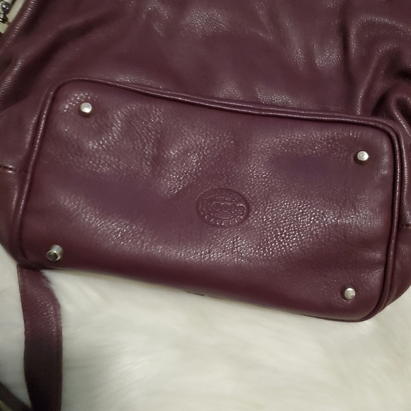 Roots tribe leather bucket bag - Picture 7 of 8